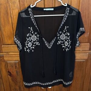 Maurice’s Bohemian Style Black Floral Embroidered Sheer Blouse Size XL